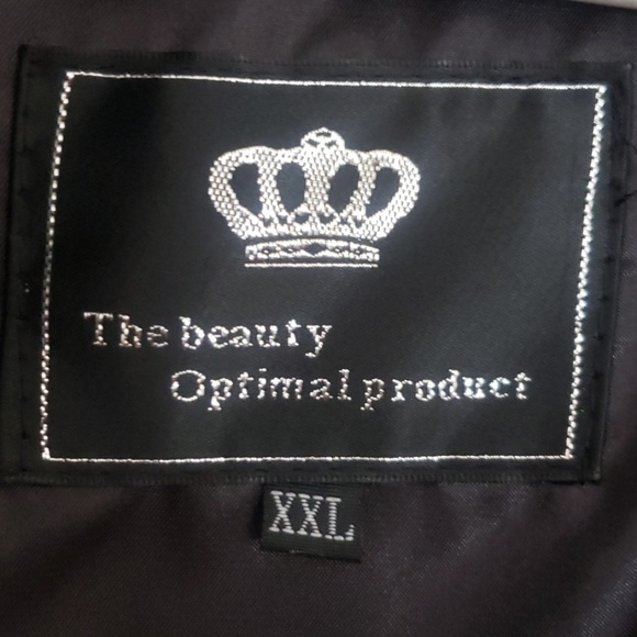 Faux fur short coat - Picture 4 of 7